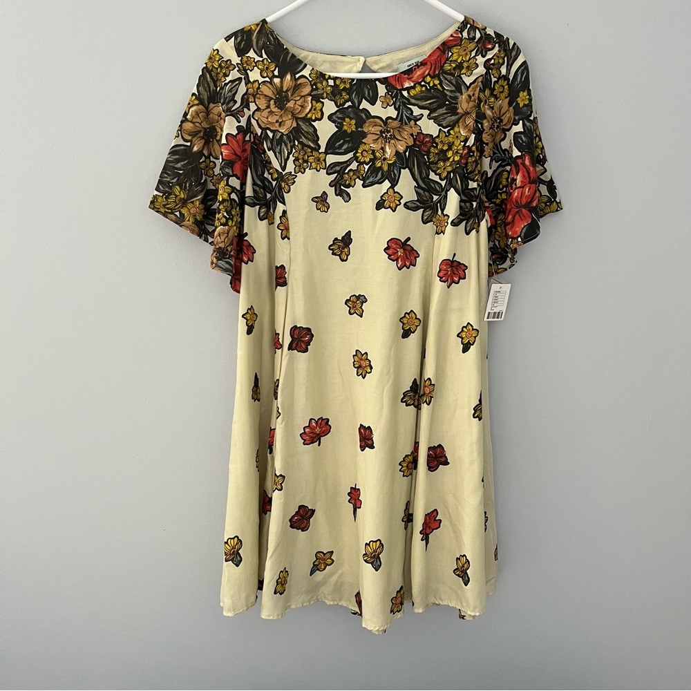 NEW Urban Outfitters Kimchi Blue Dress Womens Medium Yellow Floral Open Back